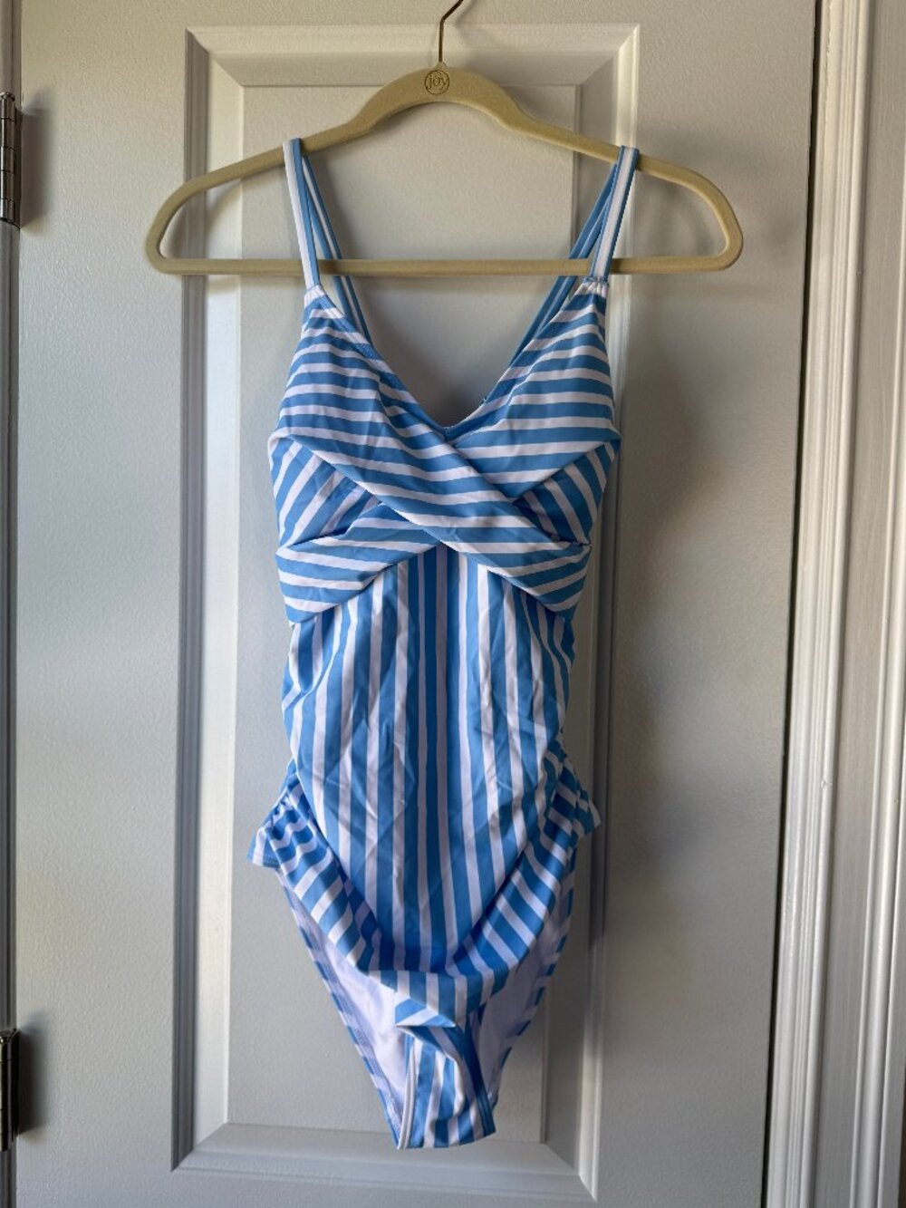 B2PRITY Light Blue & White Striped Crossover One Piece Swimsuit Size Medium